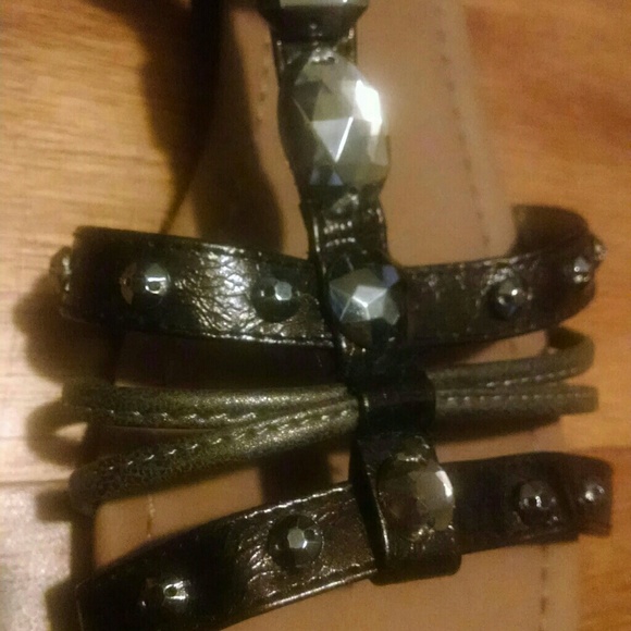 Sandals - Picture 2 of 5